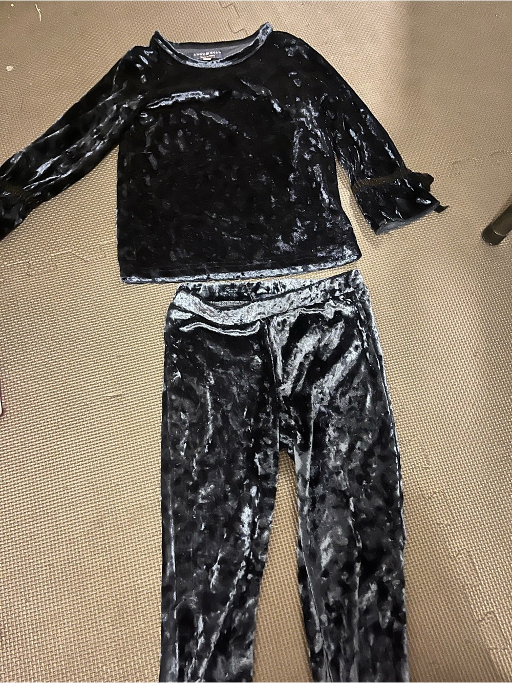 Velvet blue kids set 4t Andy & Evan